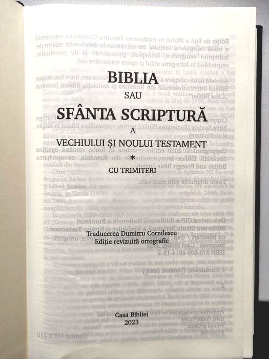 Biblii medii coperți vinil tari NOI
