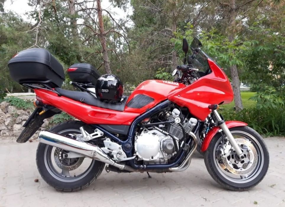 Yamaha Diversion
Продам легендарный спорт турист. Мотоцикл в