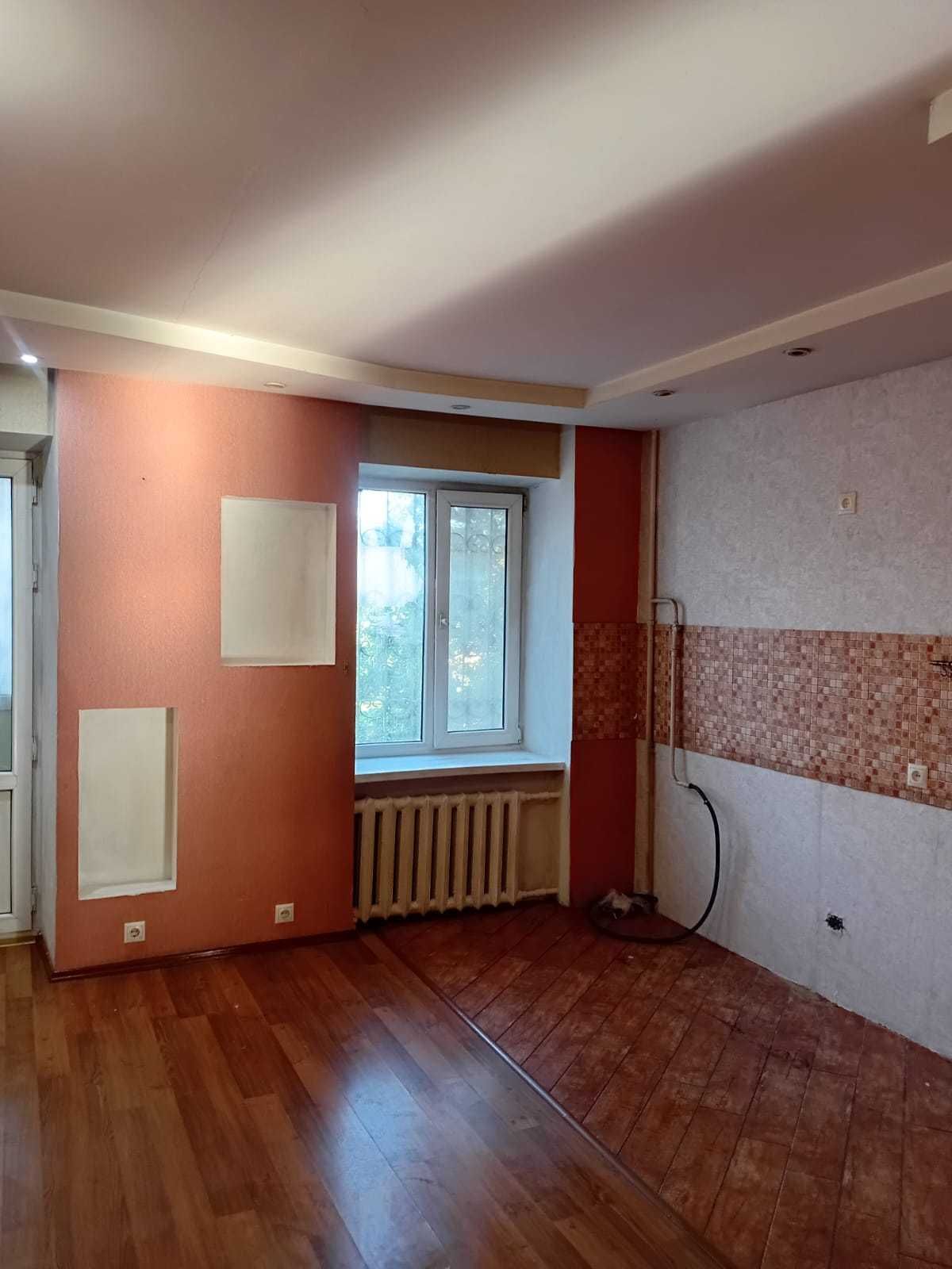 ПРОДАМ 3-комн. кв., ул. Конституции, район ТД Арман, 60 кв.м.