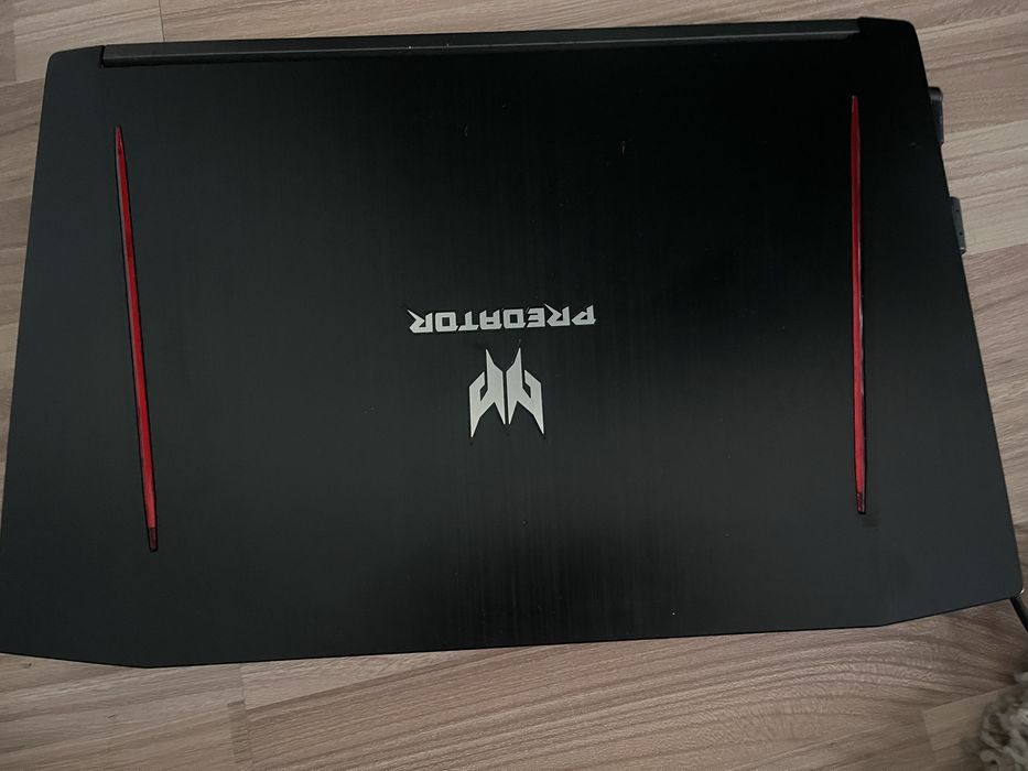 Laptop gaming Acer Predator Helios 300 PH317-51, i7,GTX 1060, 16GB RAM