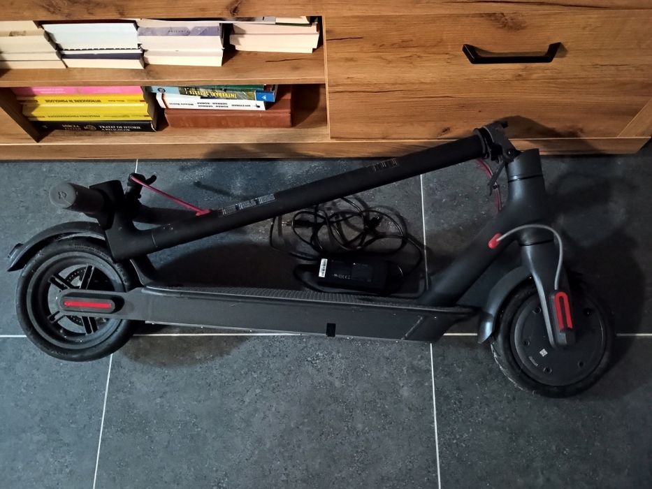 Trotinetă electrică Xiaomi de vânzare