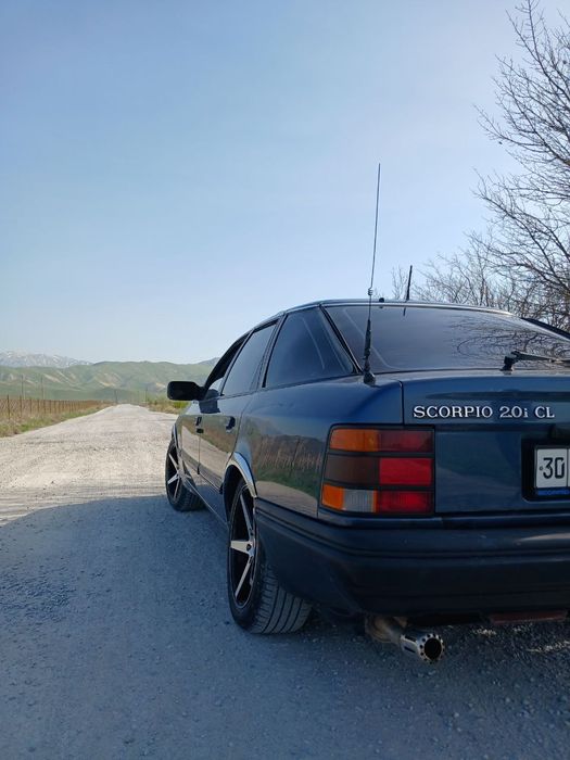 Ford scorpio sotiladi