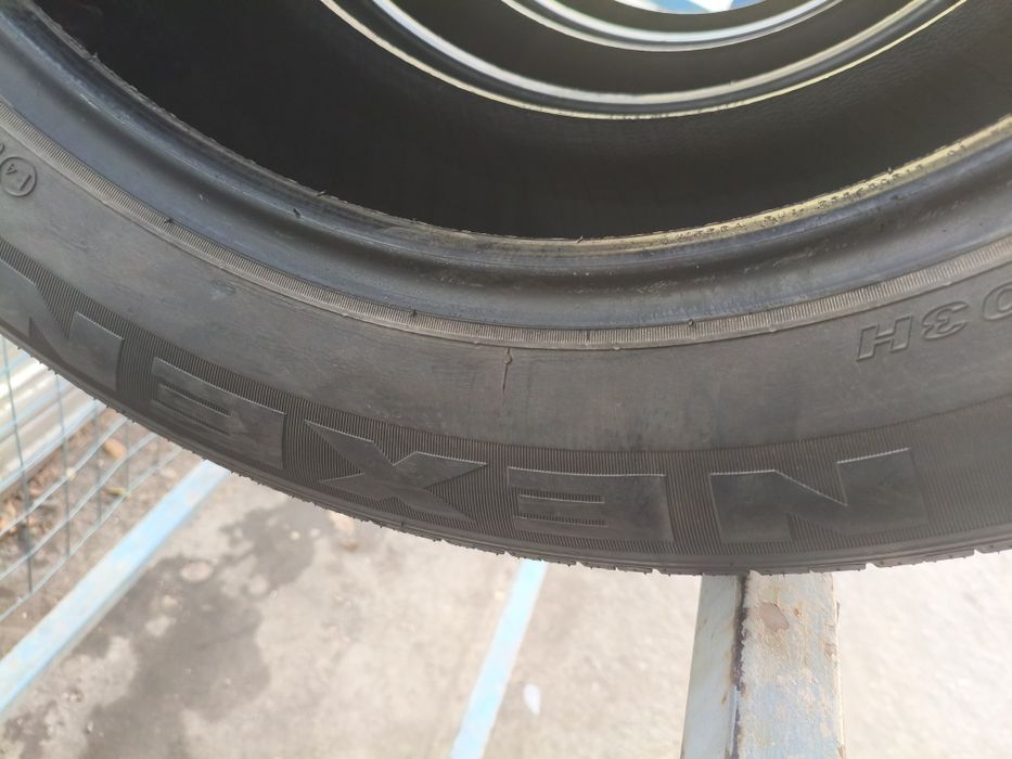 Пара шин 235/60 R 18