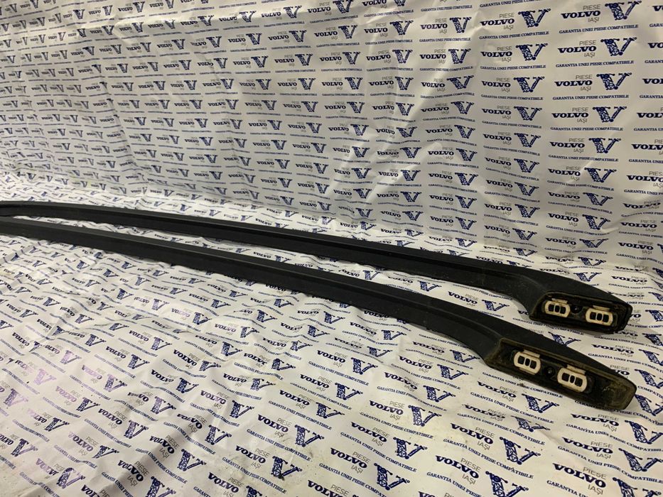 Bare longitudinale Volvo V50 2005-2009. 8678703
