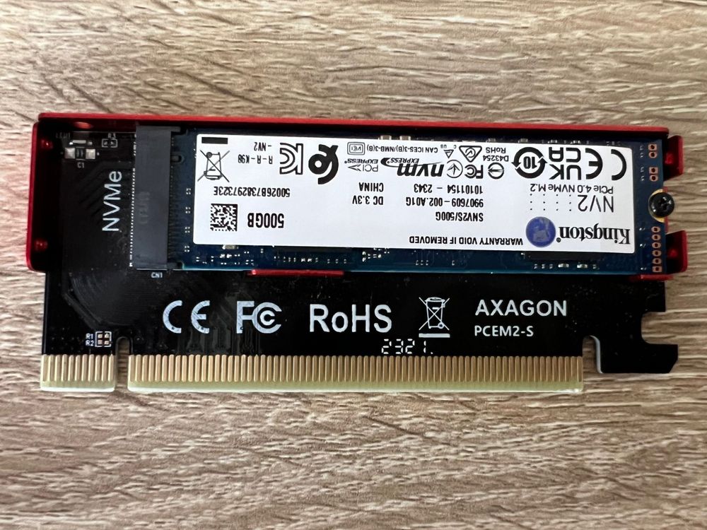 Adaptor PCI-E pentru NVME M.2 SSD