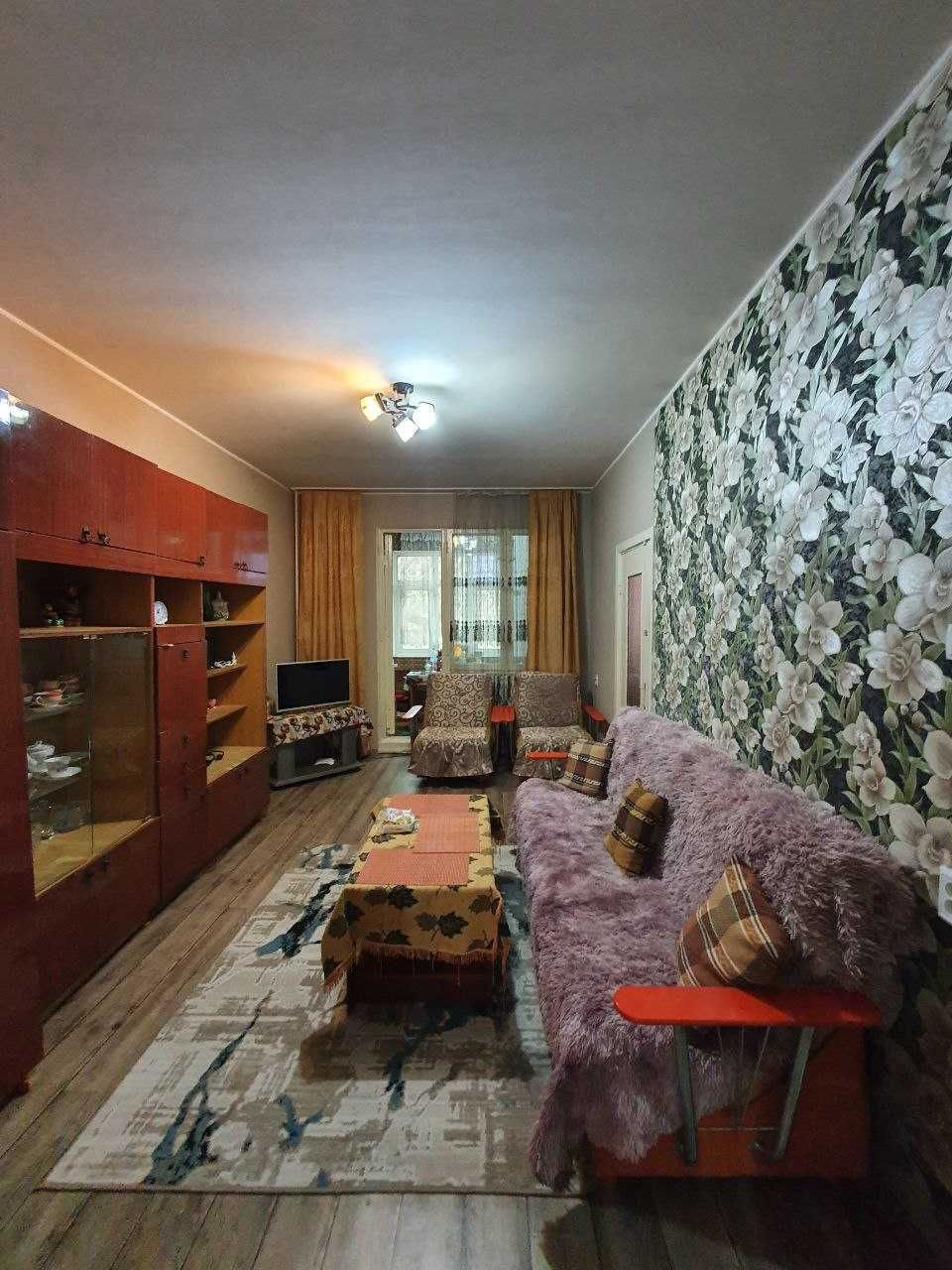 Продам свою квартиру с мебелью и техникой. Чиланзар 8 2в3/3/4