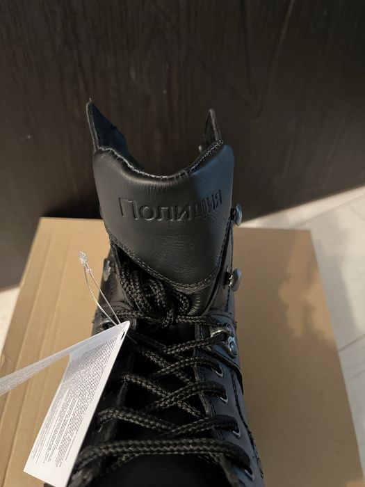 Чисто нови кубинки, номер 43. Цена 65лв.