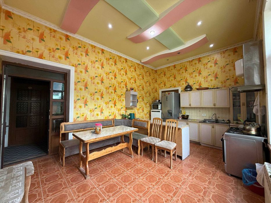 BUXORODA TAYYOR ishlab turgan mehmonxona sotiladi