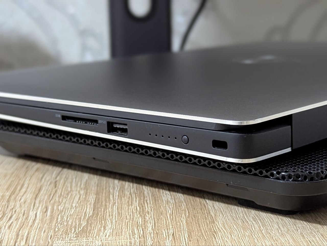 Dell Precision 5520 i5 7th 16/500GB
