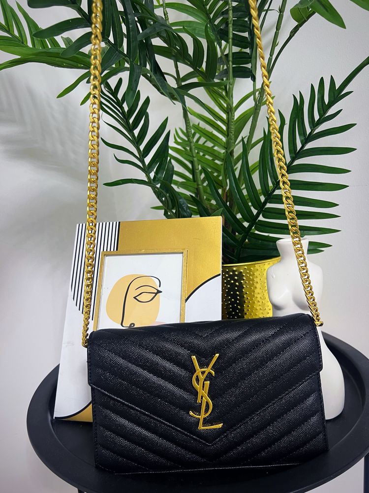 Geantă Yves Saint Laurent – Cassandra – Nouă