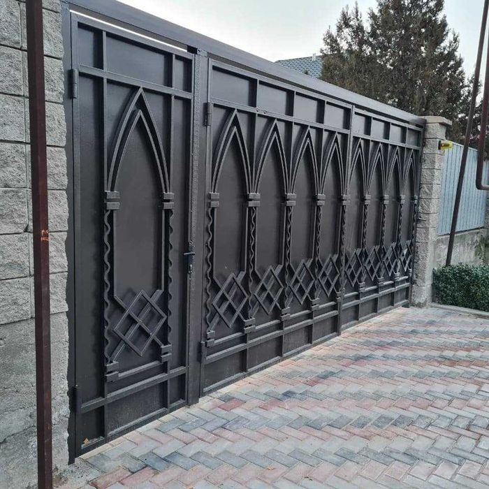 Ворота распашные , откатные, калитки, заборы. Монтаж бесплатно.