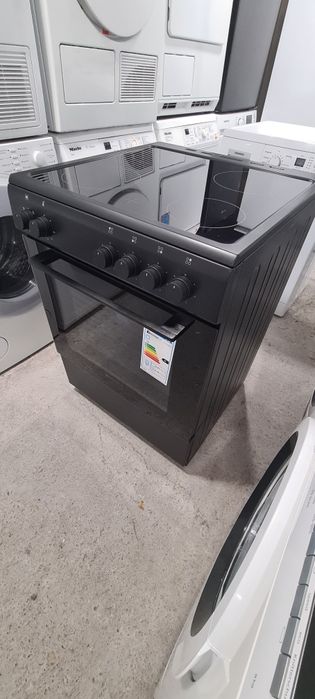 Чисто Нова свободностояща печка TECHNOLUX  Клас А