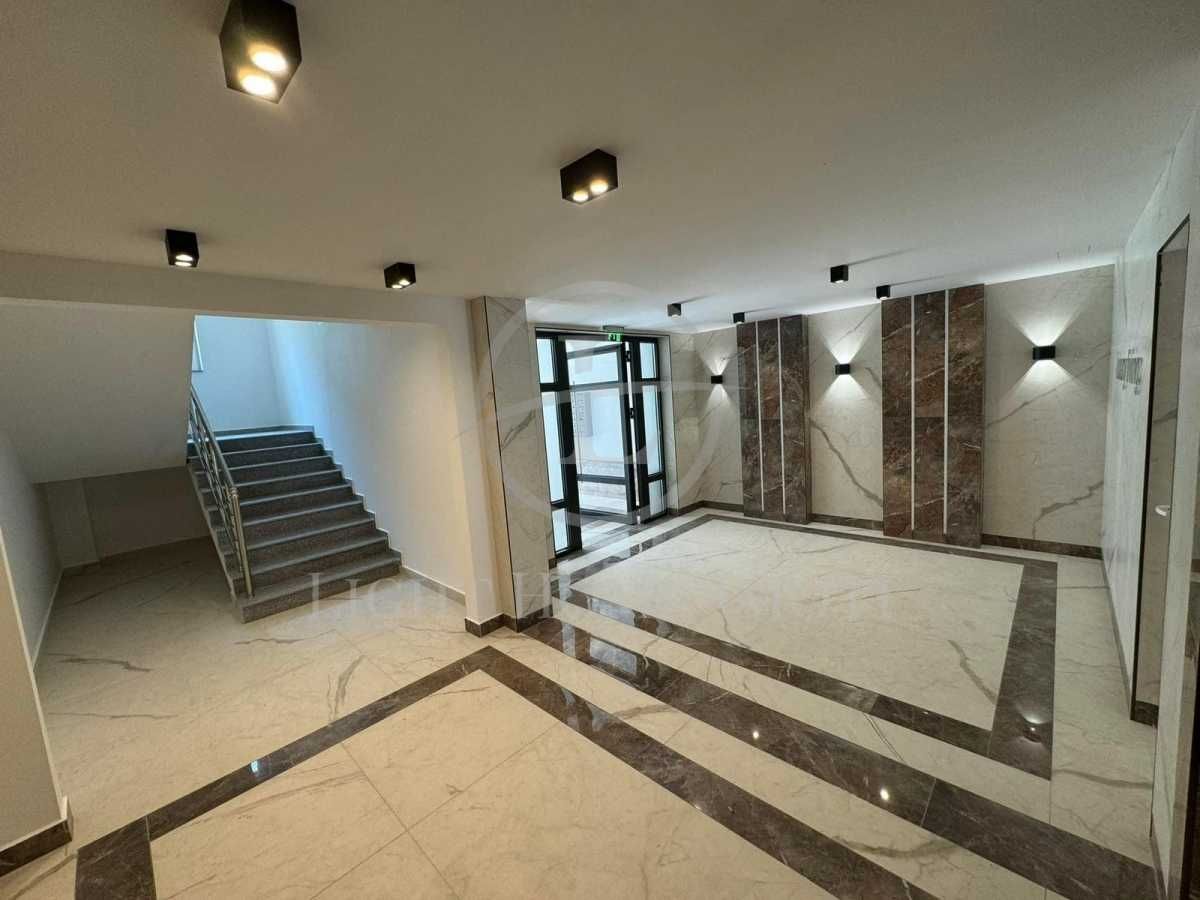 Продава се Двустаен апартамент в Пловдив, Остромила - 66 кв.м за 1804 €/кв.м - Снимка #8