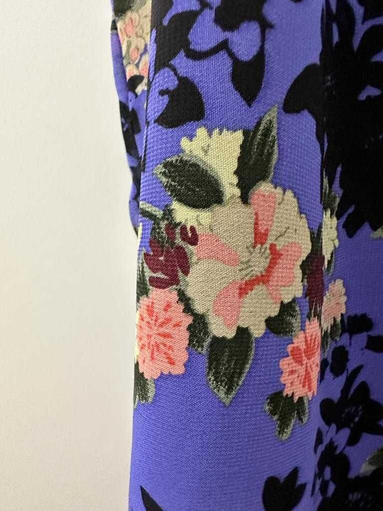 Rochie cu print floral de vara