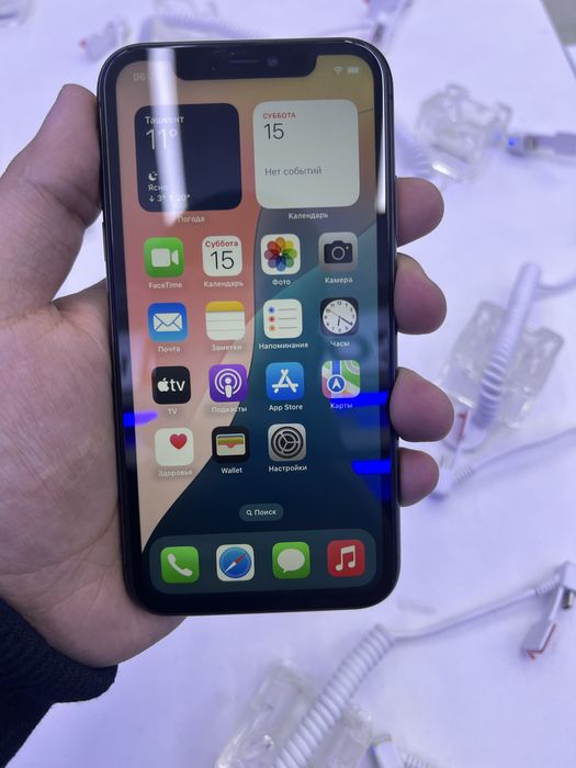 Айфон 11 срочно продаёться 256gb