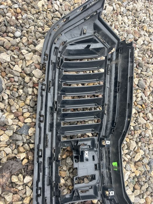 Предна решетка за Skoda Skala 2019”