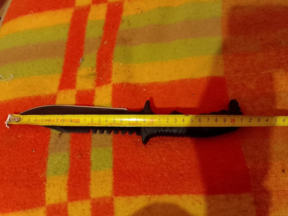 Cuțit de porc mai multe detalii in privat