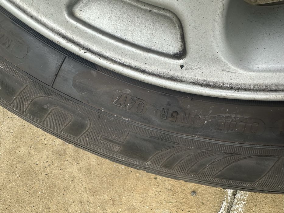 Гуми с джанти 16-цола