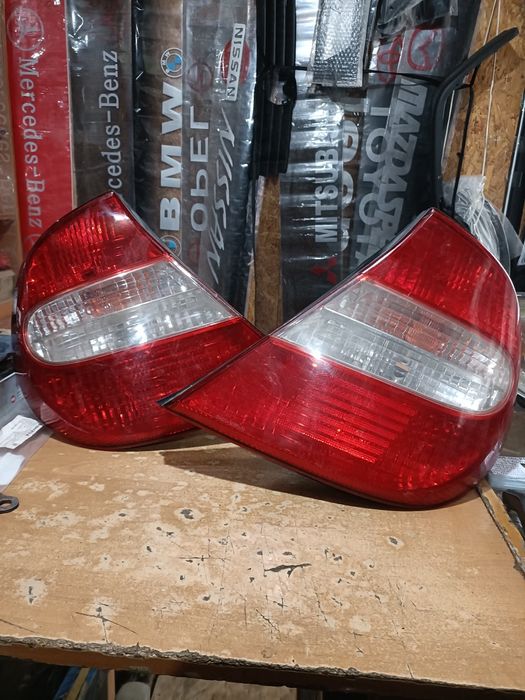 Задние фонари Камри 35 производство Тайвань б/у