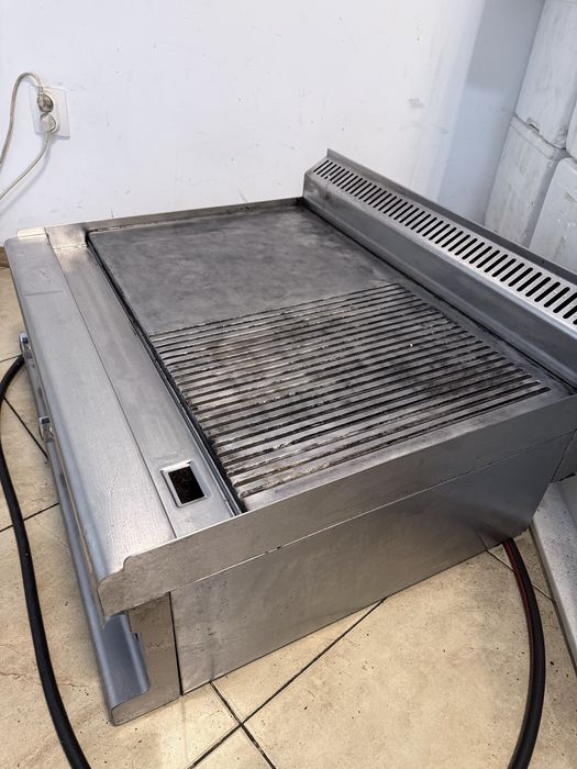 Газова Скара с две плочи