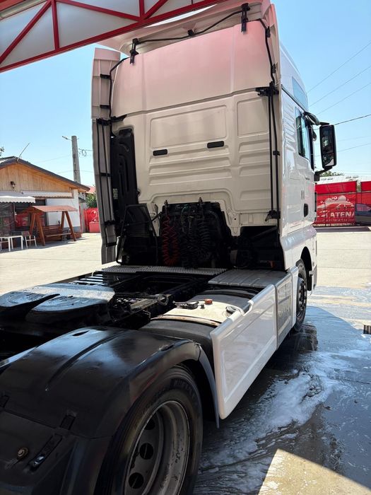 Cap tractor MAN TGX euro 6
