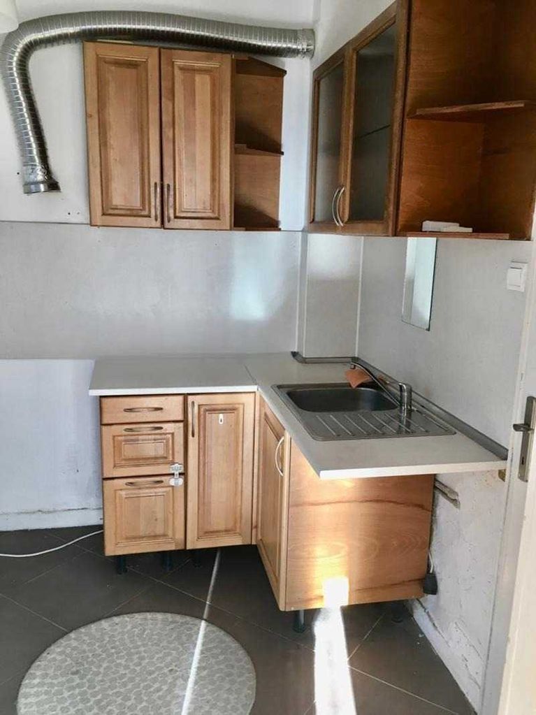 Дава се под наем Тристаен апартамент в София, Лозенец - 105 кв.м за 450 € - Снимка #6