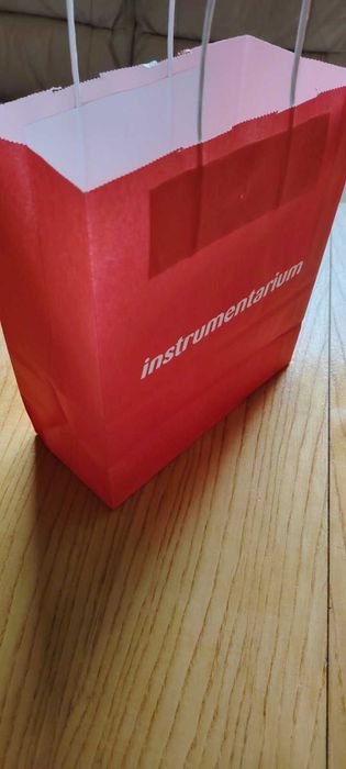 продавам подаръчни хартиени торбички