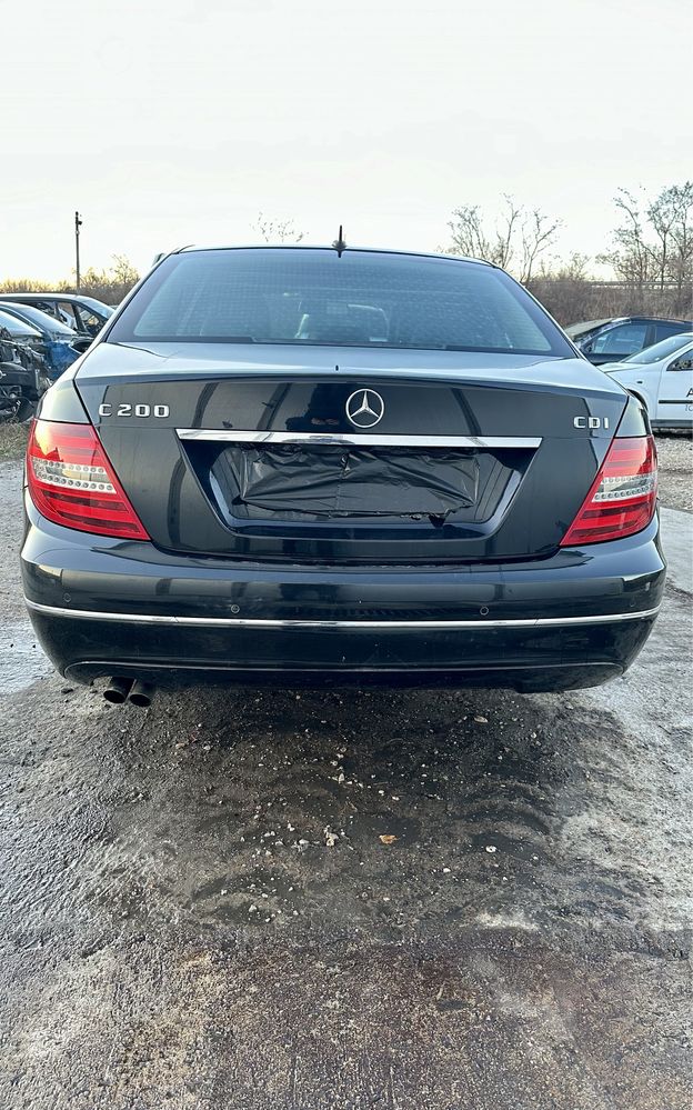 На ЧАСТИ FACE Mercedes-Benz C200 cdi bluetec 651 W204 2011г elegance