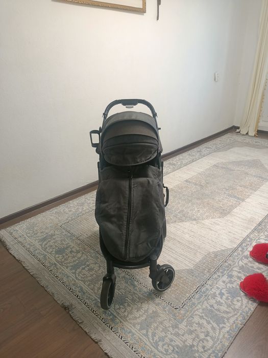 Коляска прогулочная зима лето