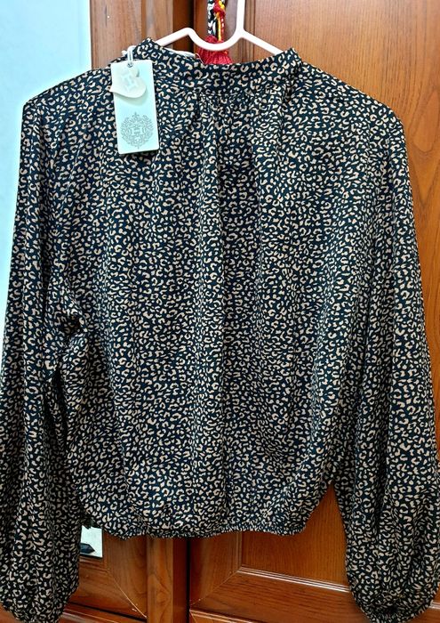 Кофточка новая красивая, 44-46 размера