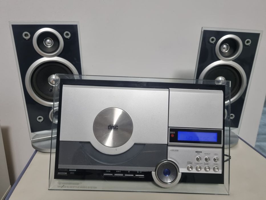Mini cd cu radio si boxe