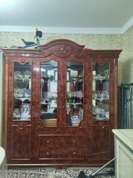 Стенка holati ideal