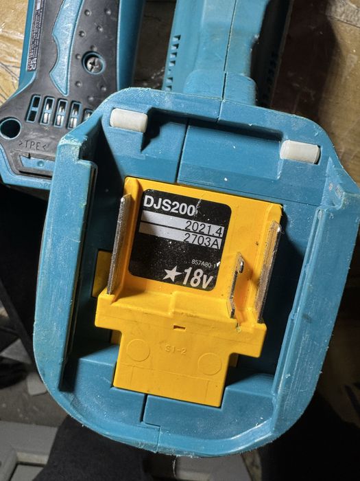 Foarfeci tabla Makita pe baterie