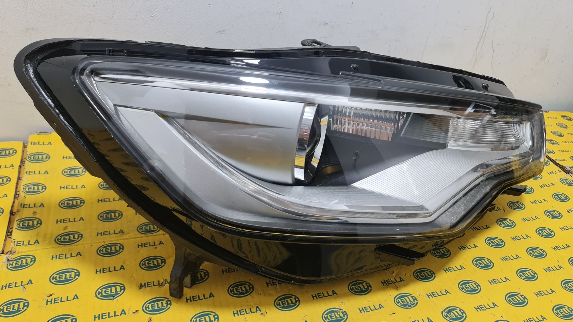 Far faruri bi xenon led Audi A6 S6 C7 4G stanga dreapta 4g0941006C