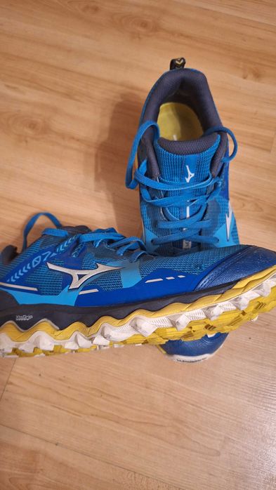 Маратонки за бягане