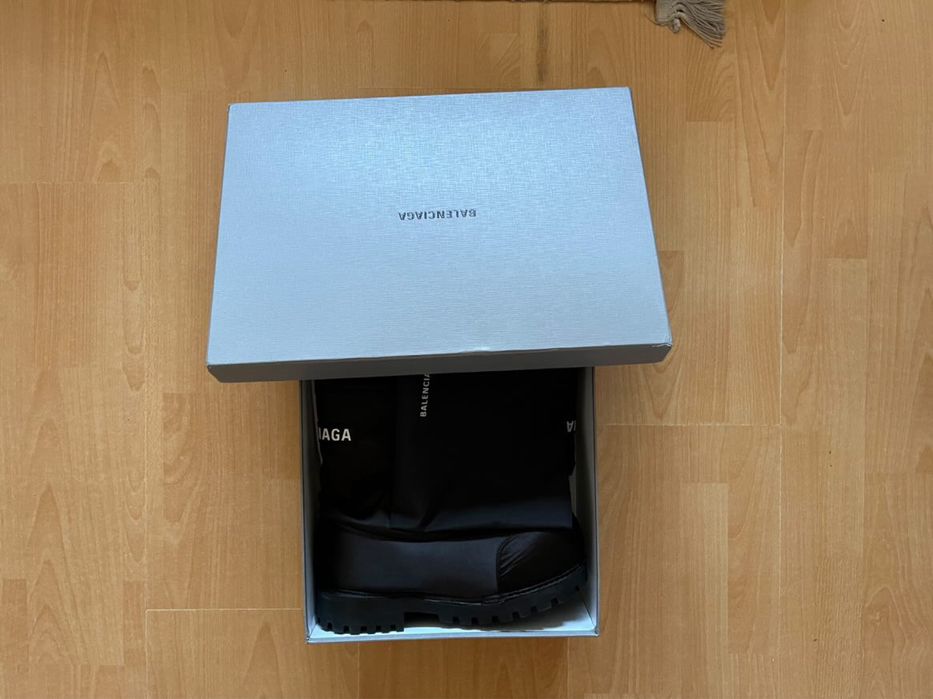 balenciaga alaska low boot