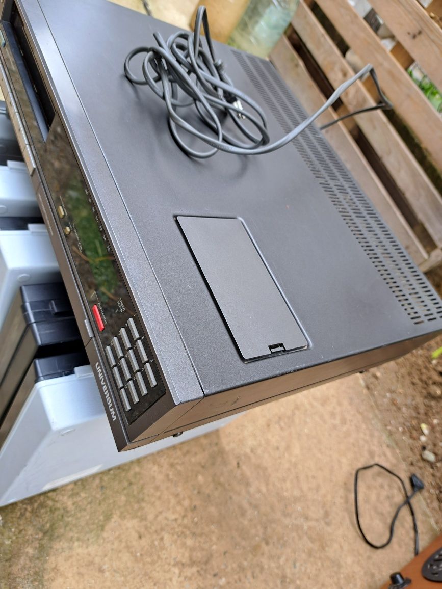 Betamax Video recorder Universum  by Sony de colectie