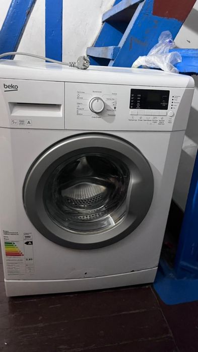 Продается стиральная машина