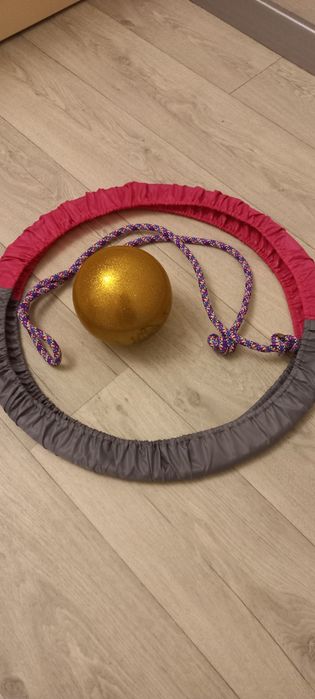 Гимнастическии набор на девочку 3-4 годика