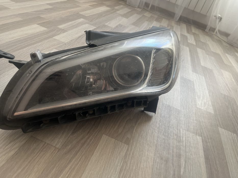 Продам фары на Hyundai Sonata LF.