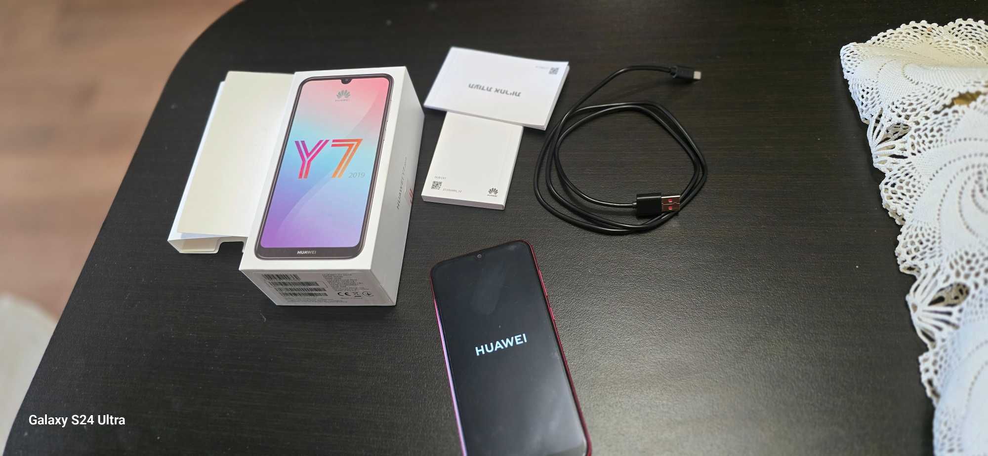 Продавам Huawei Y7 2019