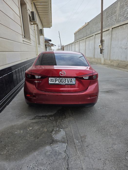Mazda 3 2014 yil
