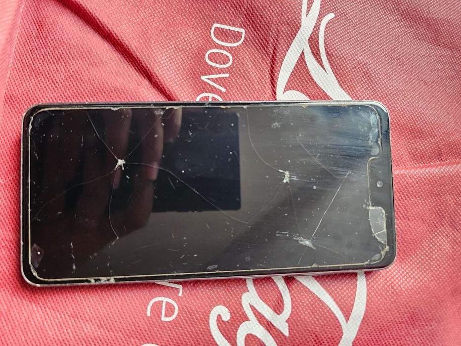 Vând Samsung galaxy S21 FE 5g plus husa la el