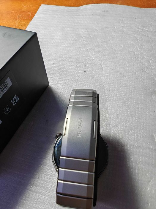 HUAWEI GT 5 Pro curea titan. Cutie plus accesorii, factura, garantie