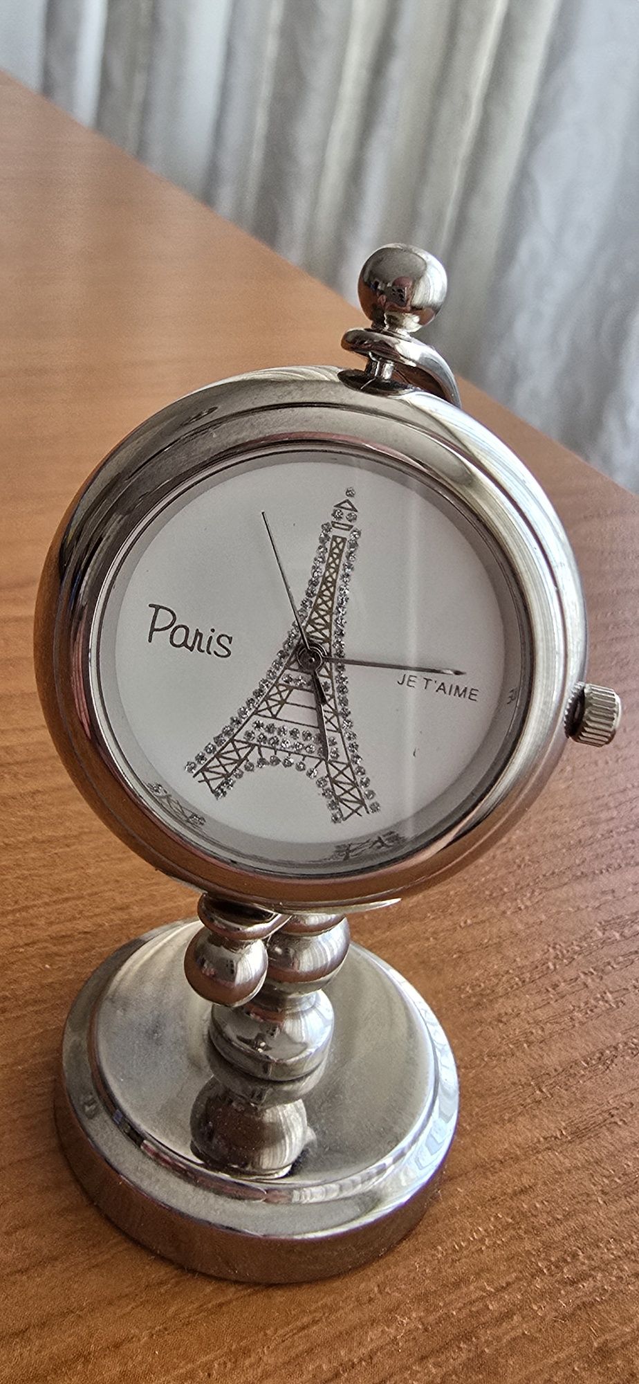 Настолен часовник Paris