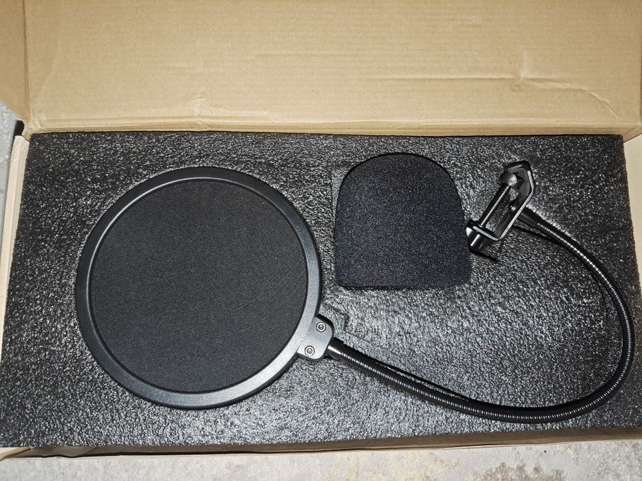 Microfon USB Sudotack ST-800 — set complet pentru podcast / streaming