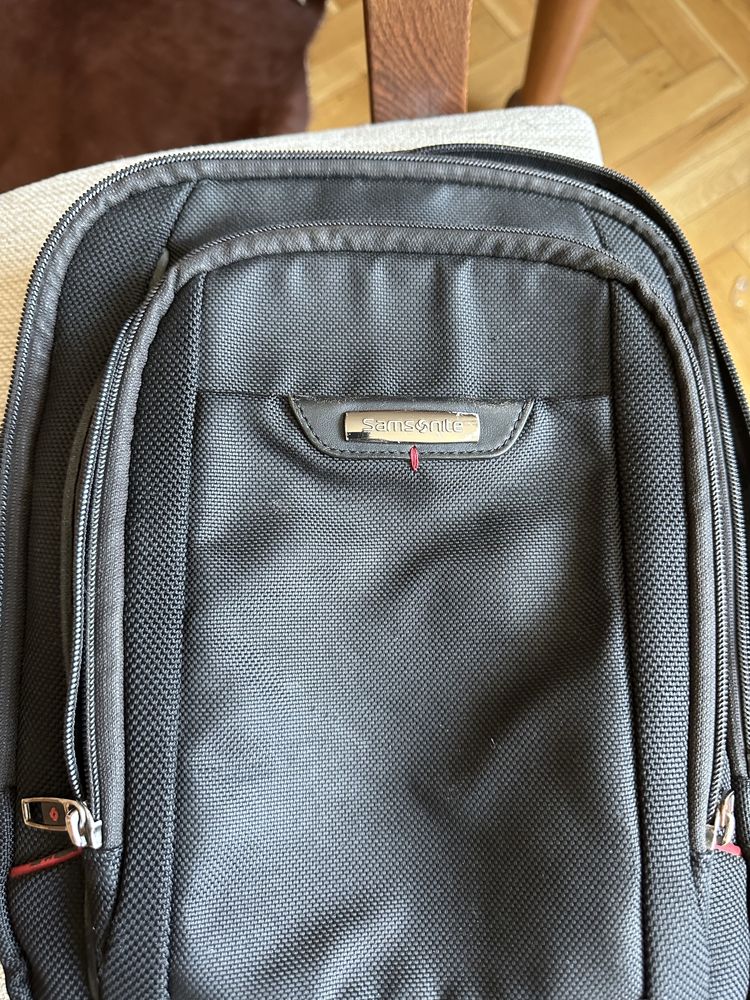 Оригинална рядка чанта  samsonite  самсонайт 12 инча