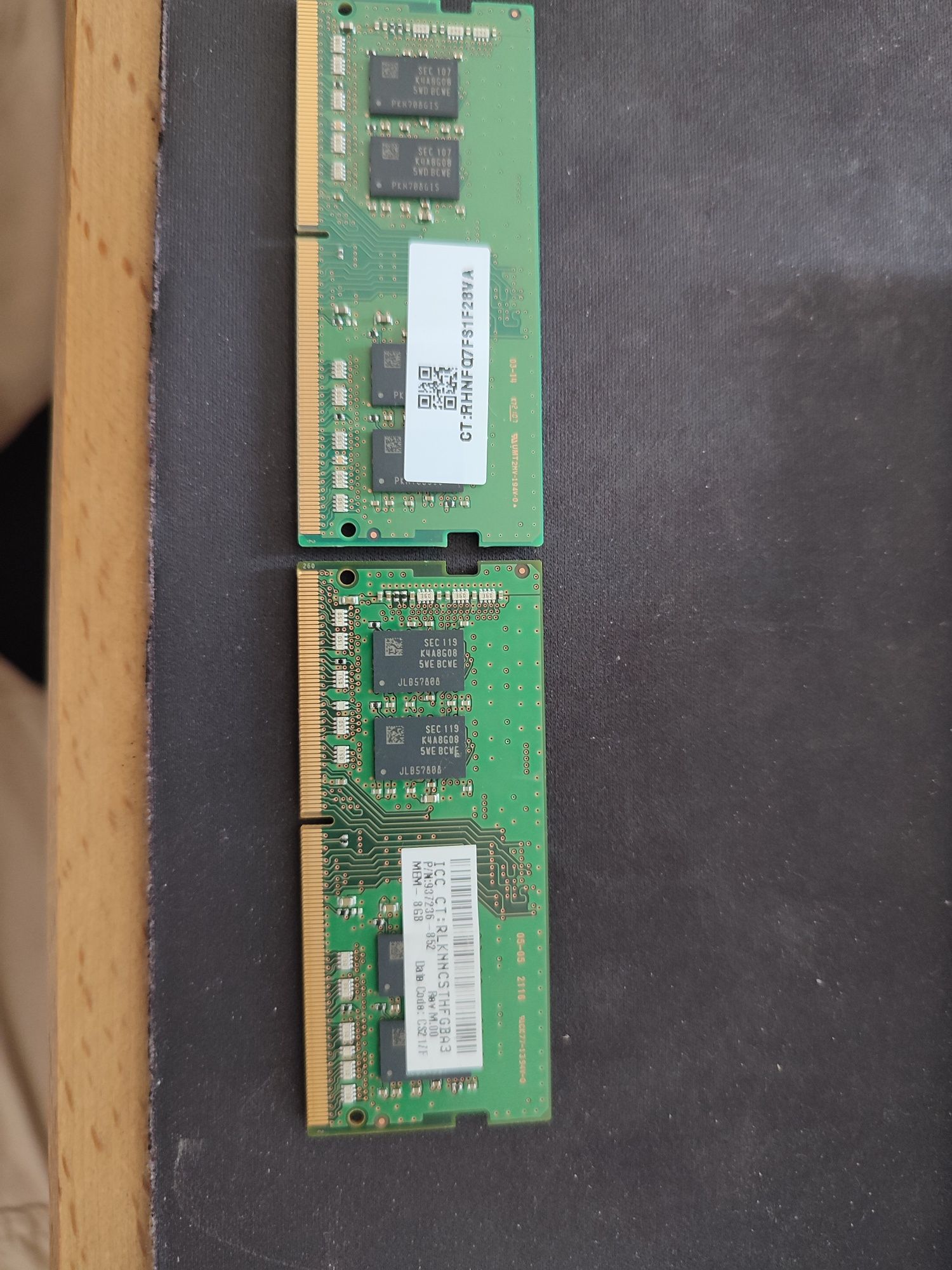 Samsung 8GB DDR4 3200MHZ SODIMM - 2 броя