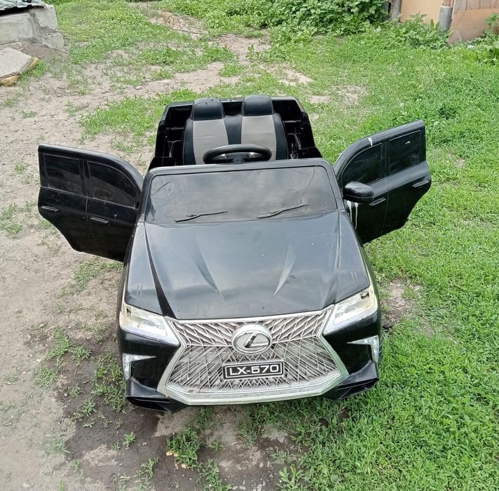 Детский электромобиль