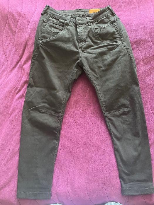 Нови дънки на марката Pause